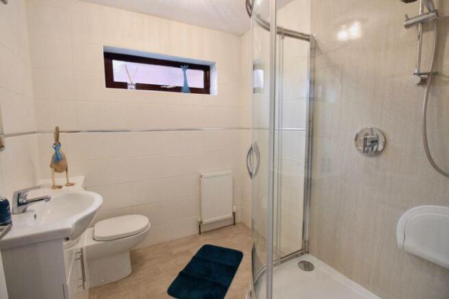 Modern Shower ...