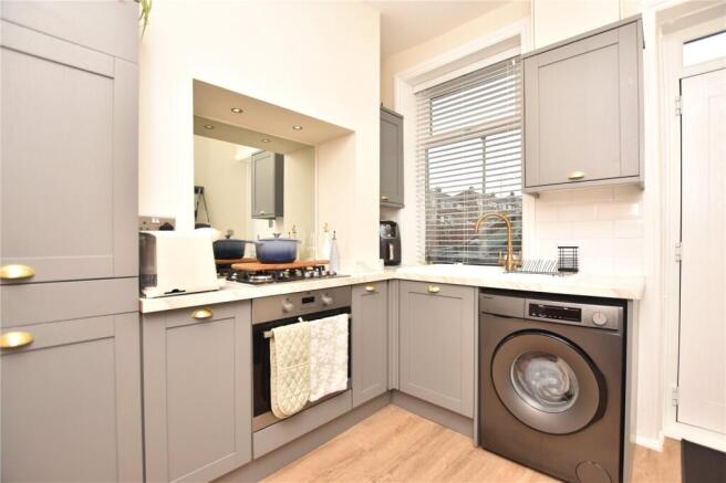 2 bed Terraced for sale Image 11