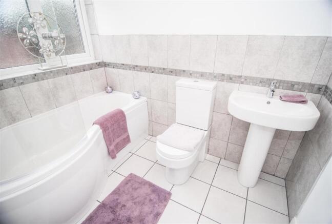 HOUSE BATHROOM