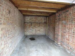 1, Durrington Gardens, The Causeway, Castle, Worthing BN12 6BU