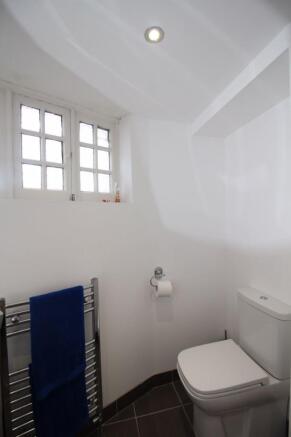 WC Apartment 2