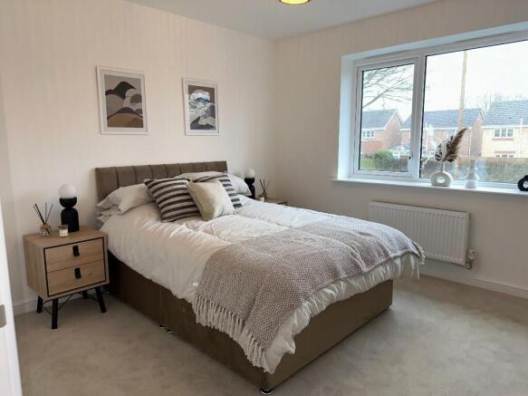 2 bed Town House for sale Image 6