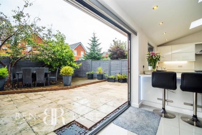 Lounge/Garden