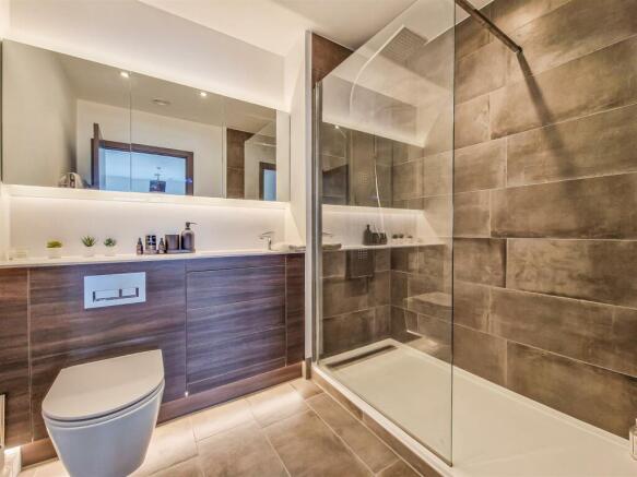En Suite Shower Room