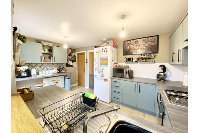 Kitchen/Breakfast