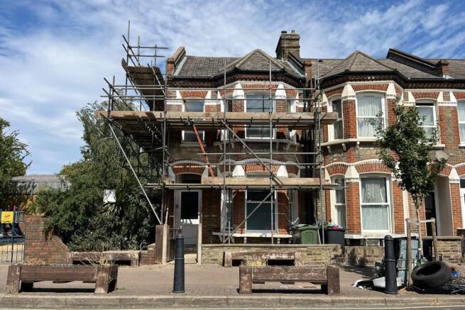 36b Kildoran Road, Brixton London SW2 5JX