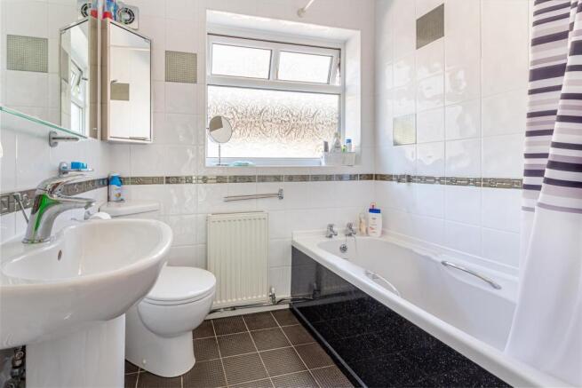 Bathroom-2.jpg