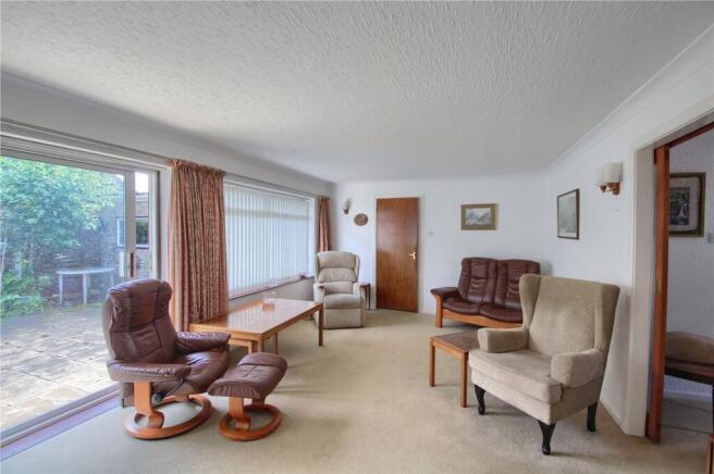 3 bed Detached Bungalow for sale Image 4
