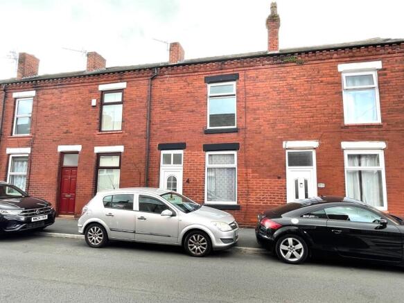 2-bed terraced on Fairhurst Street, Leigh, £124,950