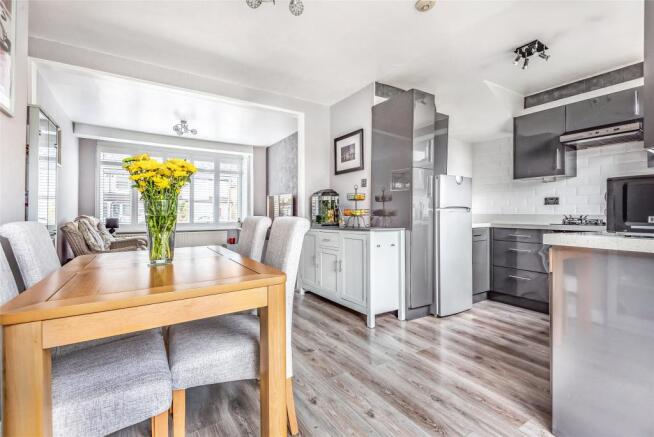 Diner / Kitchen