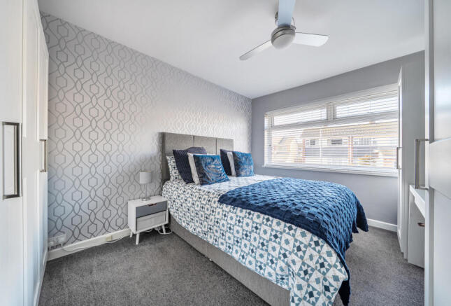 St. Helens Drive, Wick, Bristol, Gloucestershire, BS30 photo 4