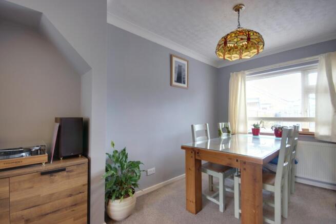 3 bed Semi-Detached for sale Image 9