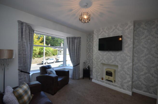 GORGEOUS ROOM,  B...