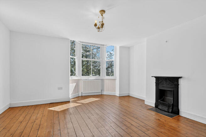 4 bed Terraced for sale Image 7