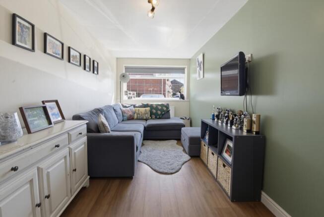 3 bed Semi-Detached for sale Image 11