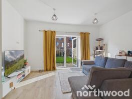 17, Woodland Rise, Ashford TN23 8AR