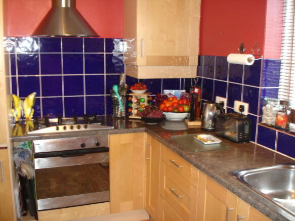 Photo 3