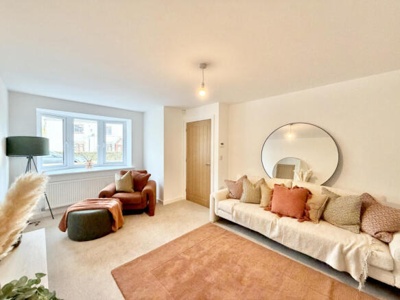 4 bed Detached for sale Image 10