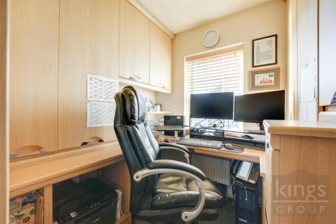 Photo 12