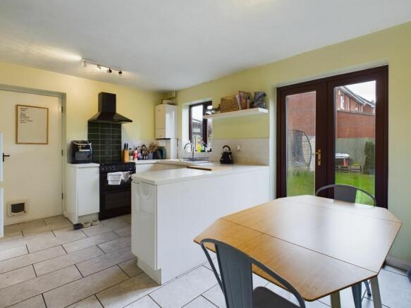 Kitchen/Dining Room