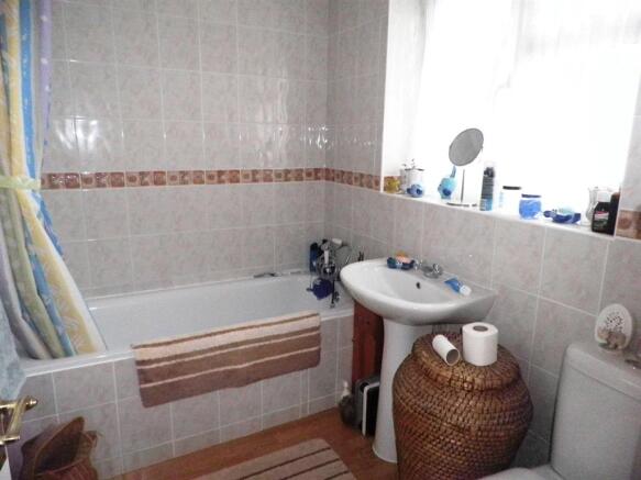 Photo 10