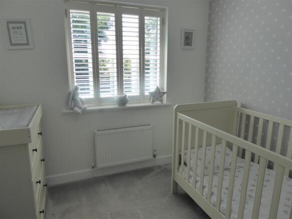 BEDROOM 3 (REAR)
