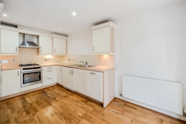 Pear Tree Avenue, Long Ashton photo 4