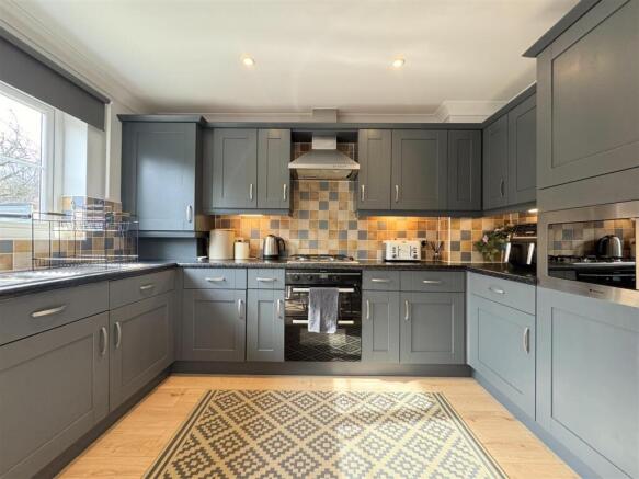 Kitchen Diner