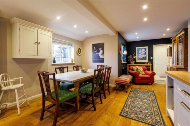 Kitchen/Breakfast