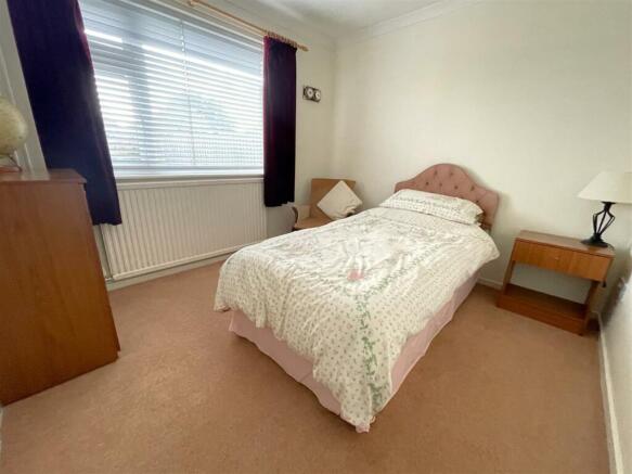 GROUND FLOOR BEDROOM