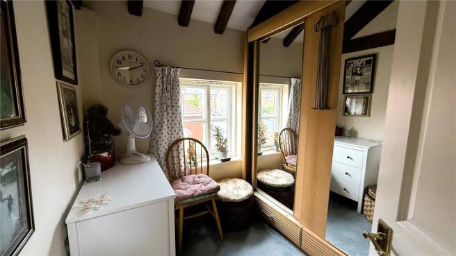 2 bed Terraced for sale Image 7