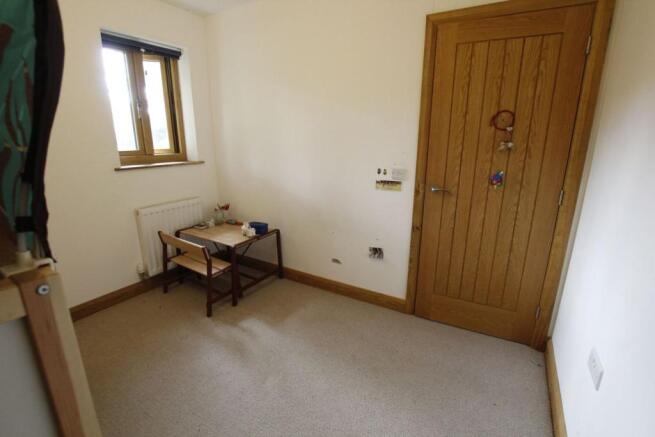 Photo 16