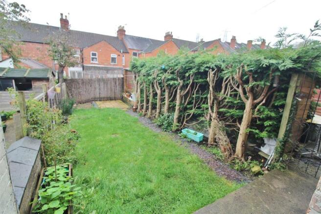 REAR GARDEN -