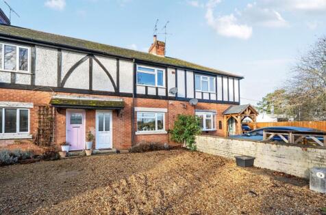 Netheravon Road, Durrington, Salisbury, SP4 8AX