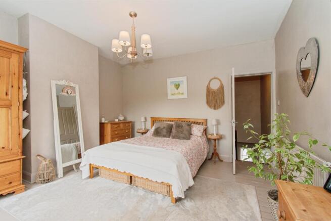 2 bed End of Terrace for sale Image 4