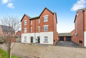 6, Tannington Grove, Middlebeck, Newark NG24 3WS