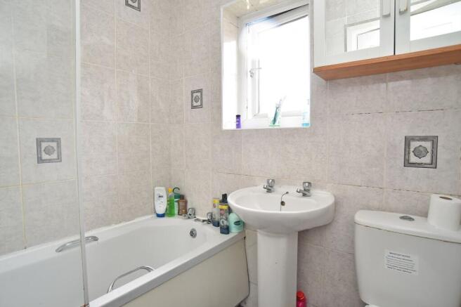 3 bed End of Terrace for sale Image 5