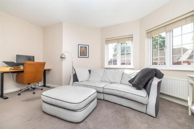 2 bed Apartment for sale Image 7
