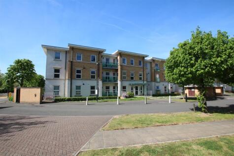 Highbury Drive, Leatherhead, KT22