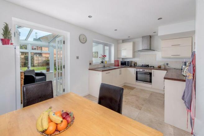 Kitchen/dining...