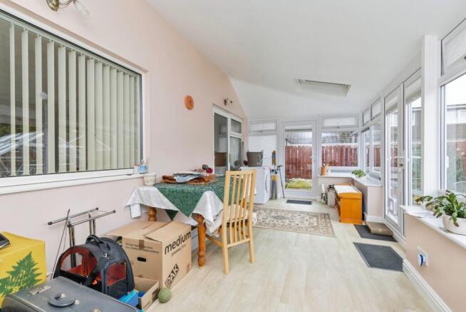 3 bed Bungalow for sale Image 8