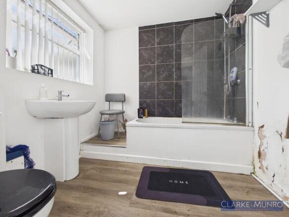 2 bed Terraced for sale Image 6