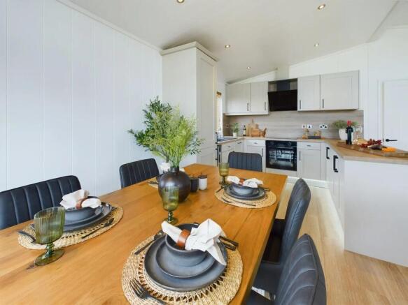 2 bed Lodge for sale Image 5