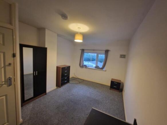 6 bed End of Terrace to rent Image 7
