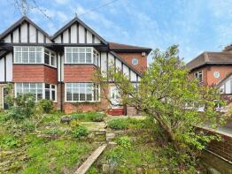 12 Littlebeck, Holeyn Hall Road, Wylam NE41 8BB