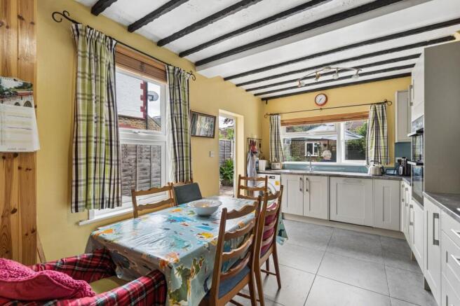 Kitchen / Breakfast Room