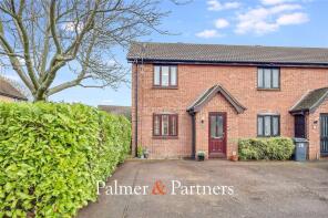 22, Gilson Close, Springfield, Chelmsford CM2 6XD