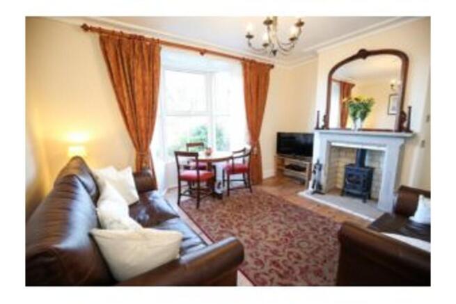 4 bed Terraced for sale Image 9