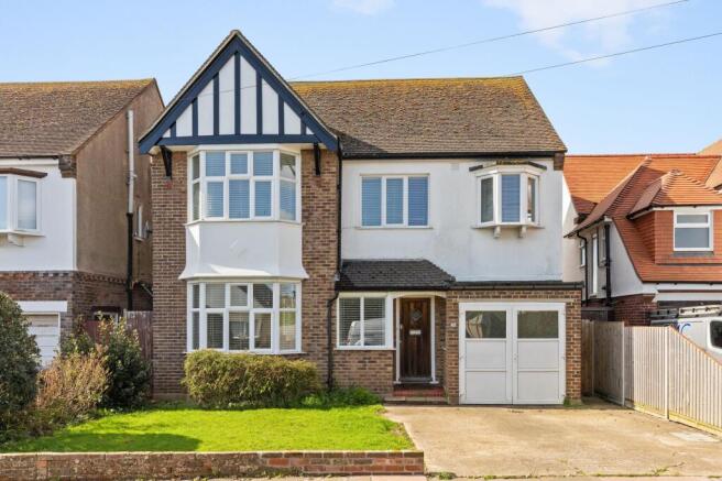 4-bed detached on Sea Place, Goring-By-Sea, BN12, £700,000