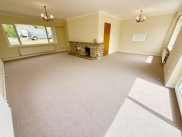 Living Room / Dining Room